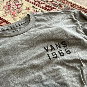 VANS LONGSLEEVE GRAY TSHIRT